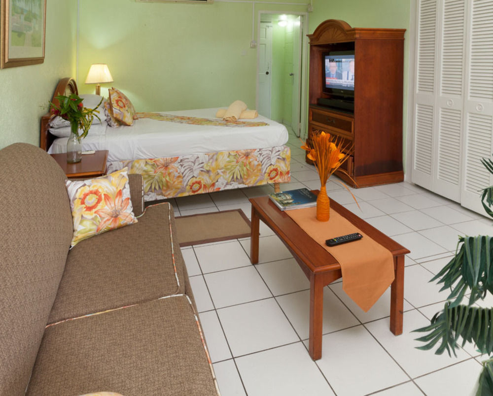 Palm Garden Hotel Barbados 브리지타운 외부 사진